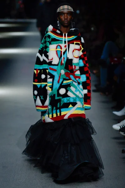 Look 6